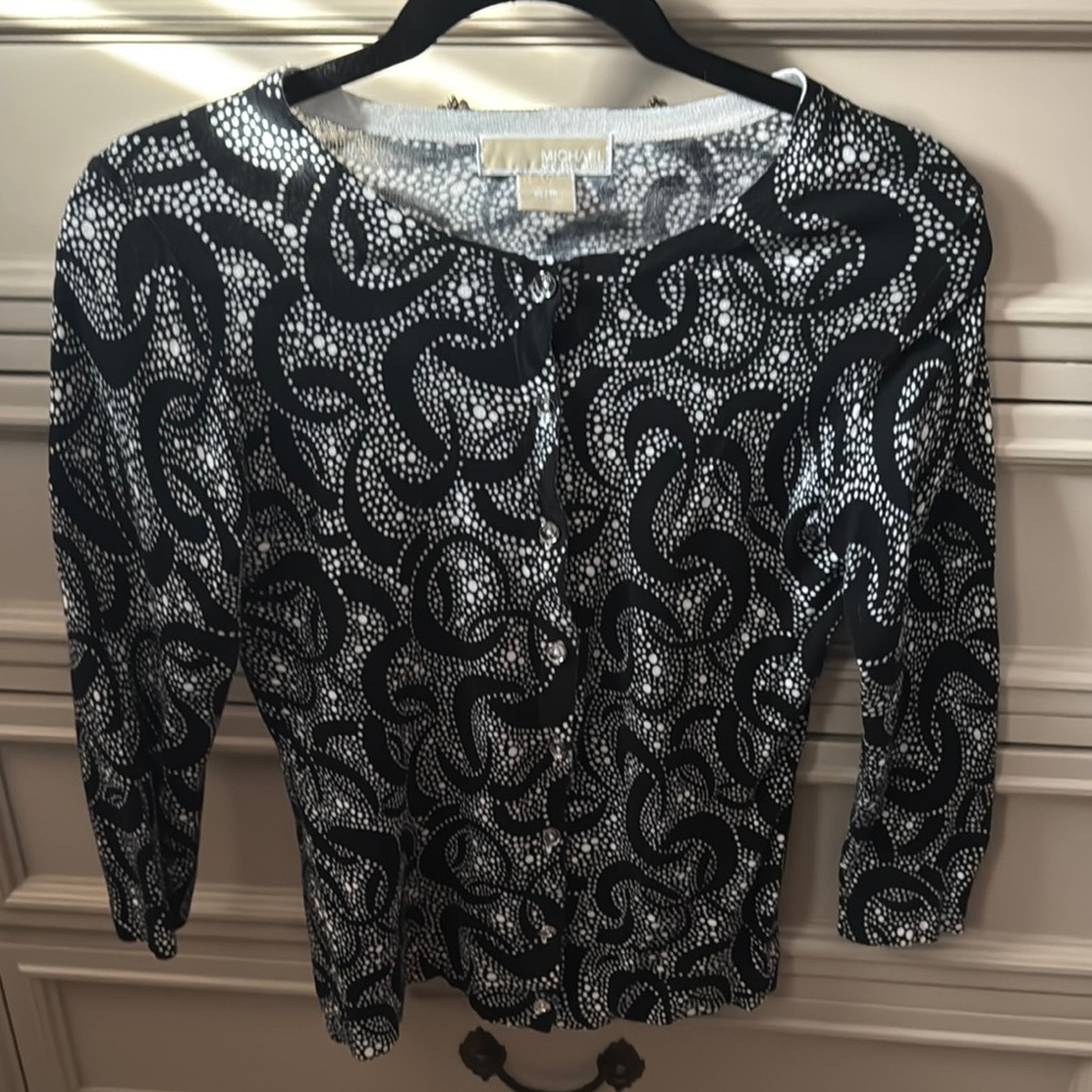 MICHAEL BY Michael Kors Black and Gray Buttoned light sweater